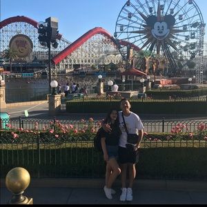 Meet your Posher, Gregory